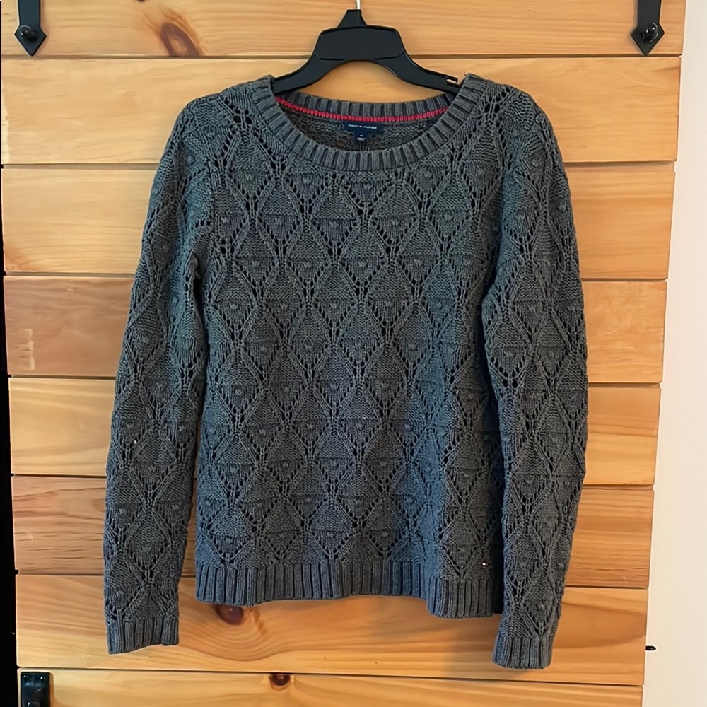 Tommy Hilfiger Gray Crew Neck Cable Knit Sweater